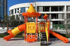 江蘇南京市留右中學(xué)廣場項目