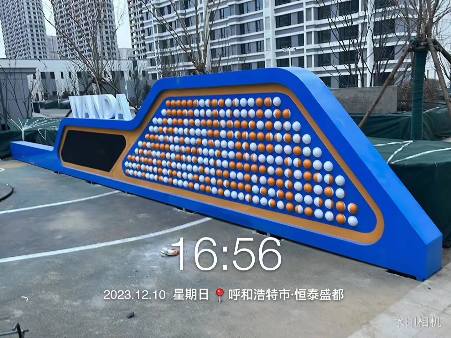 于樂翻翻樂網(wǎng)紅游樂設(shè)備廠家 于樂翻翻樂網(wǎng)紅游樂設(shè)備廠家